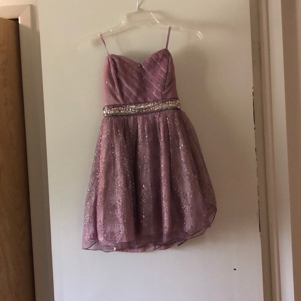 Juniors dress size 3